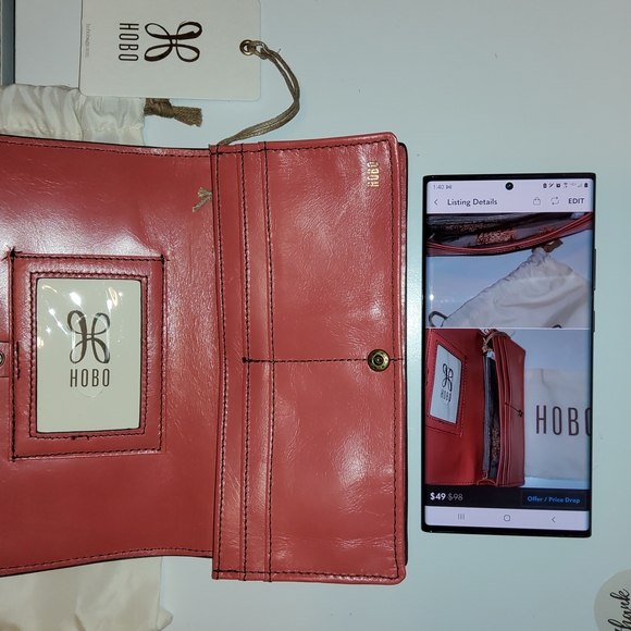 HOBO Tea Rose Alta Leather Wallet - Picture 13 of 14